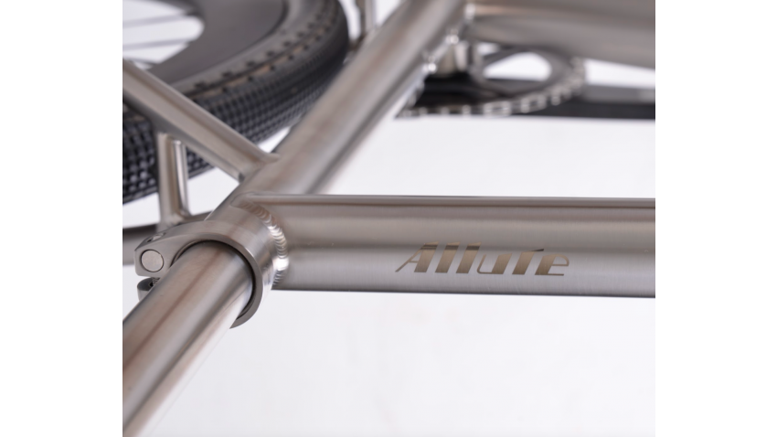 CHIRU ALLURE - Kit Cadre+ Fourche titane 380T