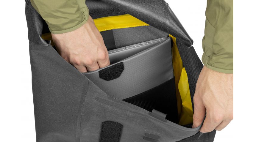 City Backpack (17 litres)