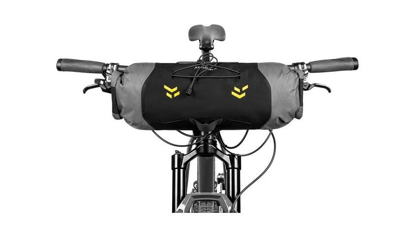 Backcountry Handlebar Pack (7L)