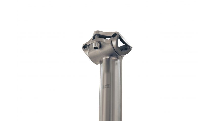 Tige de selle Titane Diamètre 27.2mm - Longueur 330mm, recul 15